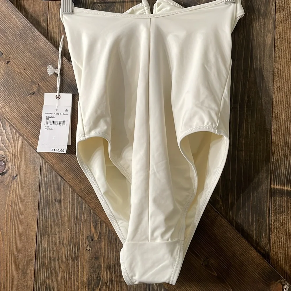 GOOD AMERICAN Leilani Halter One Piece Bathing Suit